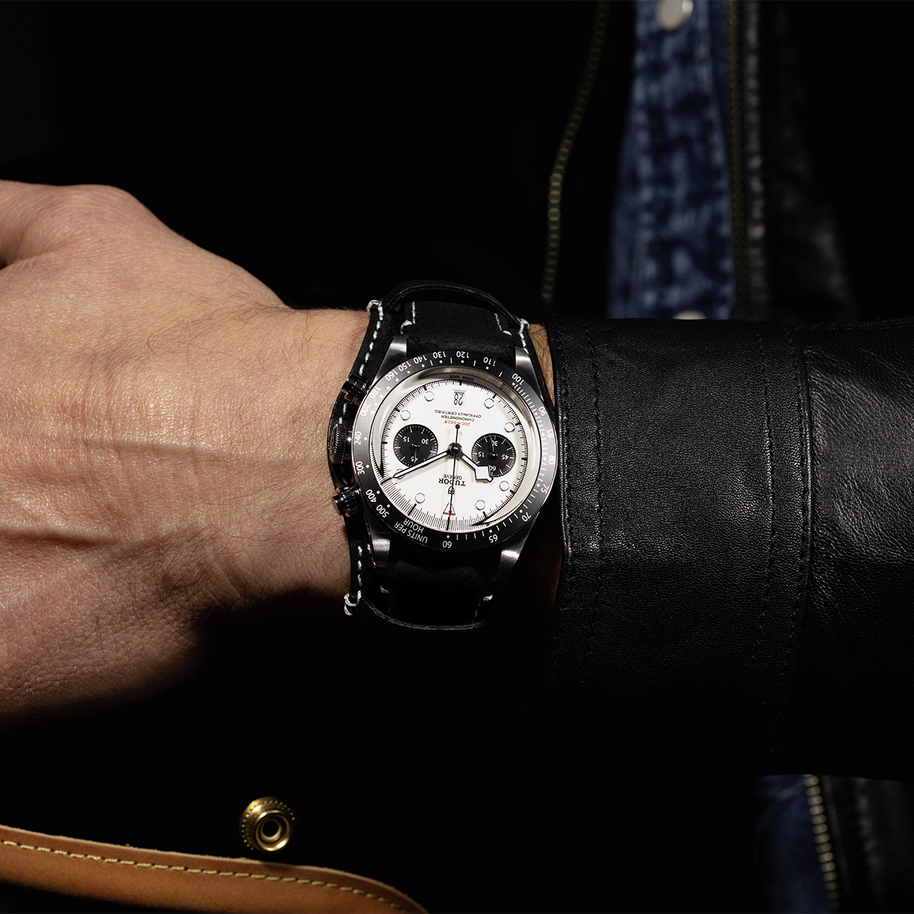4.-Black-Black-Chrono-checkered-visuals.jpg