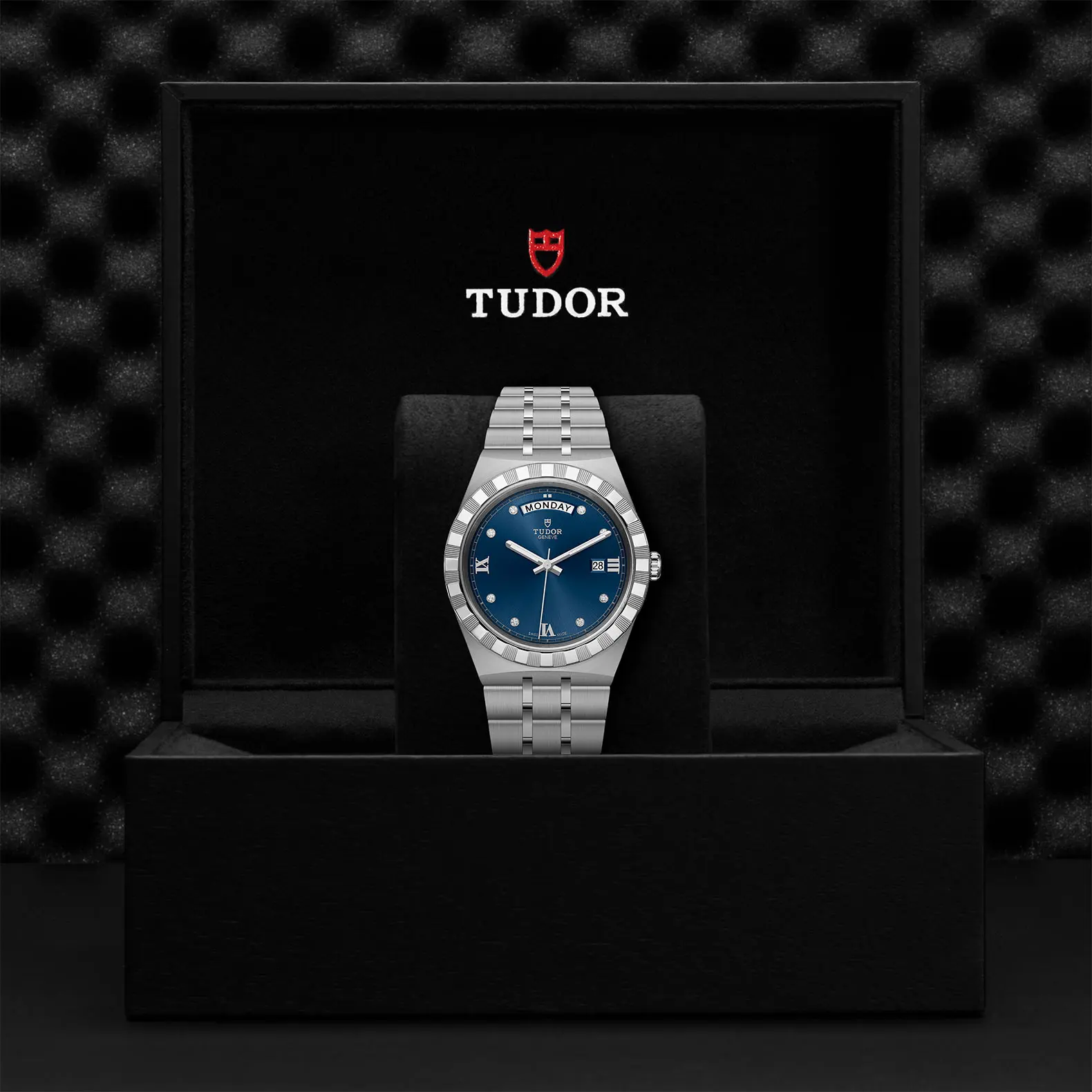 TUDORTUDOR RoyalTUDOR Royal41mm steel case with polished and satin finish - M28600-0006 at Cortina Watch Malaysia