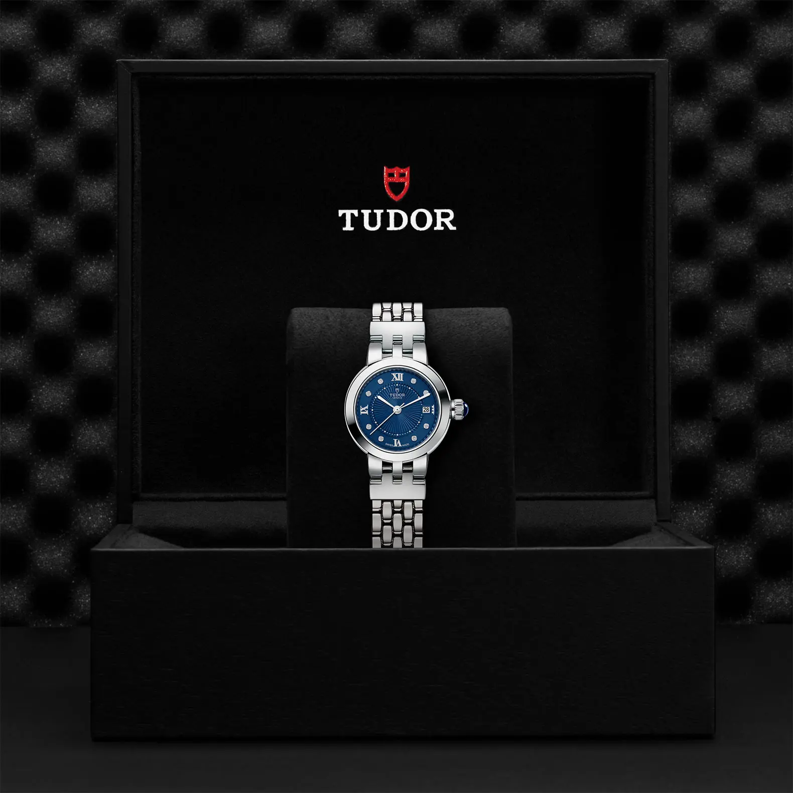 TUDORClair de Rose玫瑰系列磨光钢表壳，直径26毫米 - M35200-0010 at Cortina Watch Malaysia