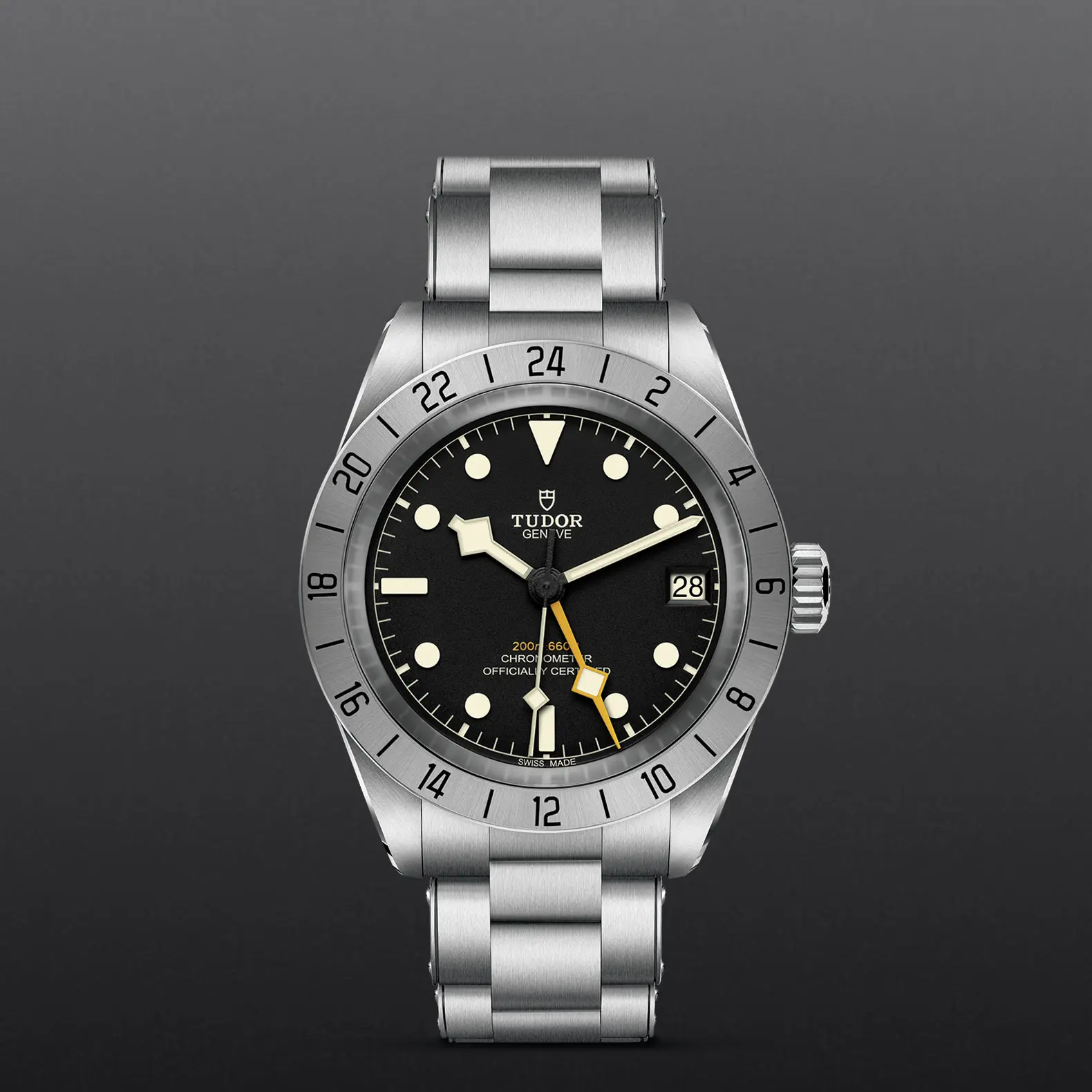 TUDORBlack Bay Pro碧湾专业型磨光及磨砂钢表壳，直径39毫米 - M79470-0001 at Cortina Watch Malaysia