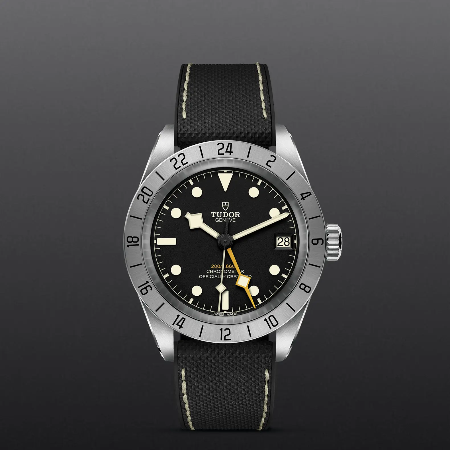 TUDORBlack Bay Pro碧湾专业型磨光及磨砂钢表壳，直径39毫米 - M79470-0003 at Cortina Watch Malaysia