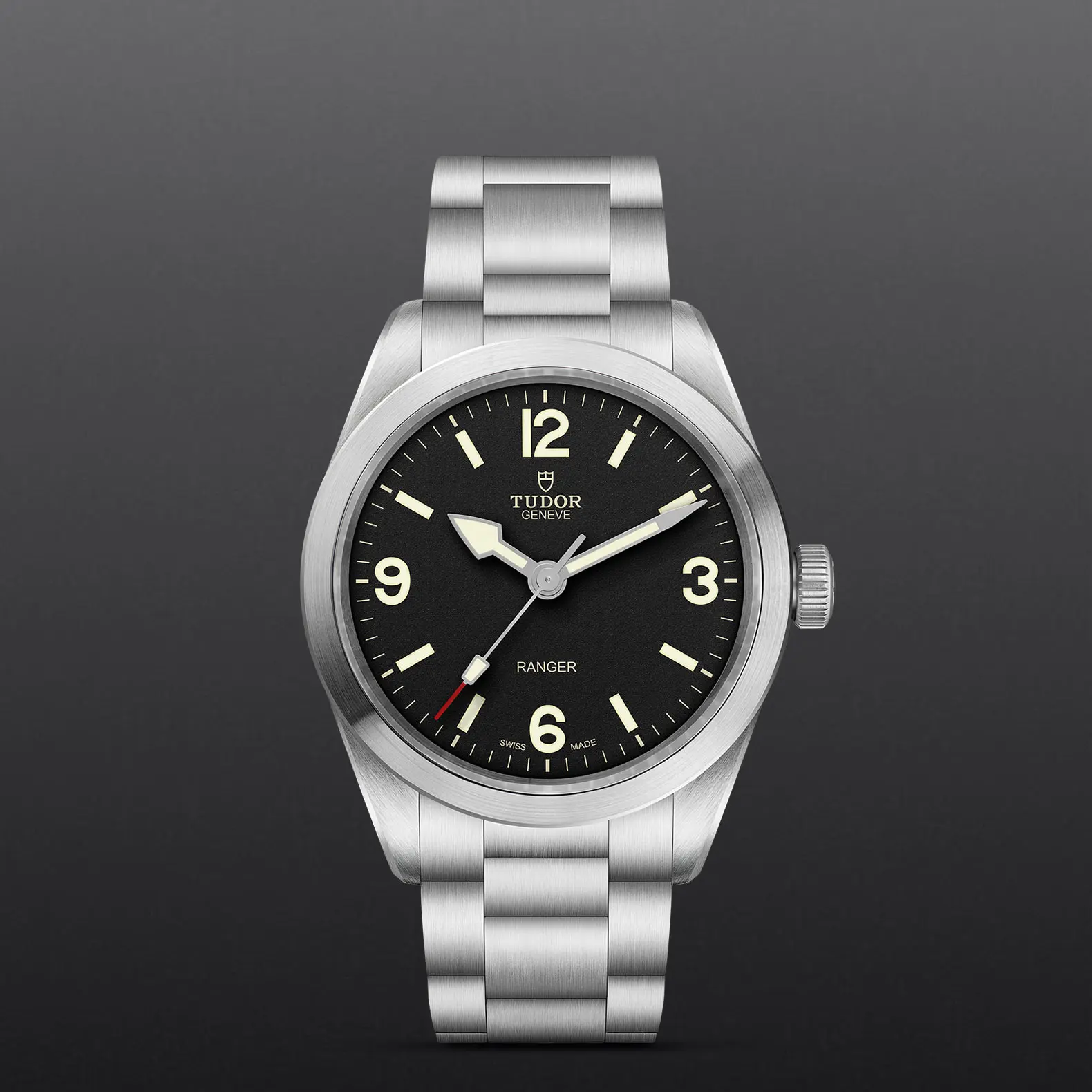TUDORRanger帝舵游侠型磨砂钢表壳，直径39毫米 - M79950-0001 at Cortina Watch Malaysia