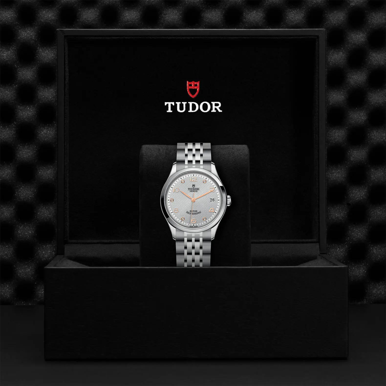 TUDOR19261926系列磨光钢表壳，直径36毫米 - M91450-0003 at Cortina Watch Malaysia
