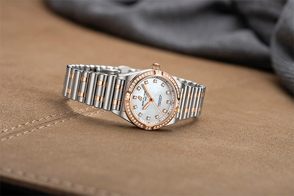 At 28 mm, Breitling’s Latest Chronomat is its Smallest to Date - Cortina Watch Malaysia