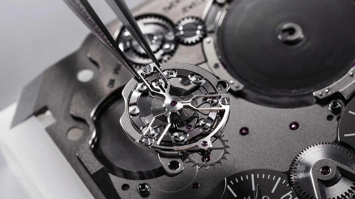 The Essential Components That Make Up the Mechanical Movement of a Modern Wristwatch - Cortina Watch Malaysia