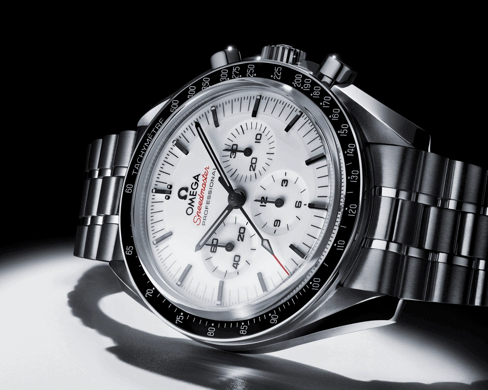 The Renaissance of Mechanical Watches in the Digital Age - Cortina Watch Malaysia