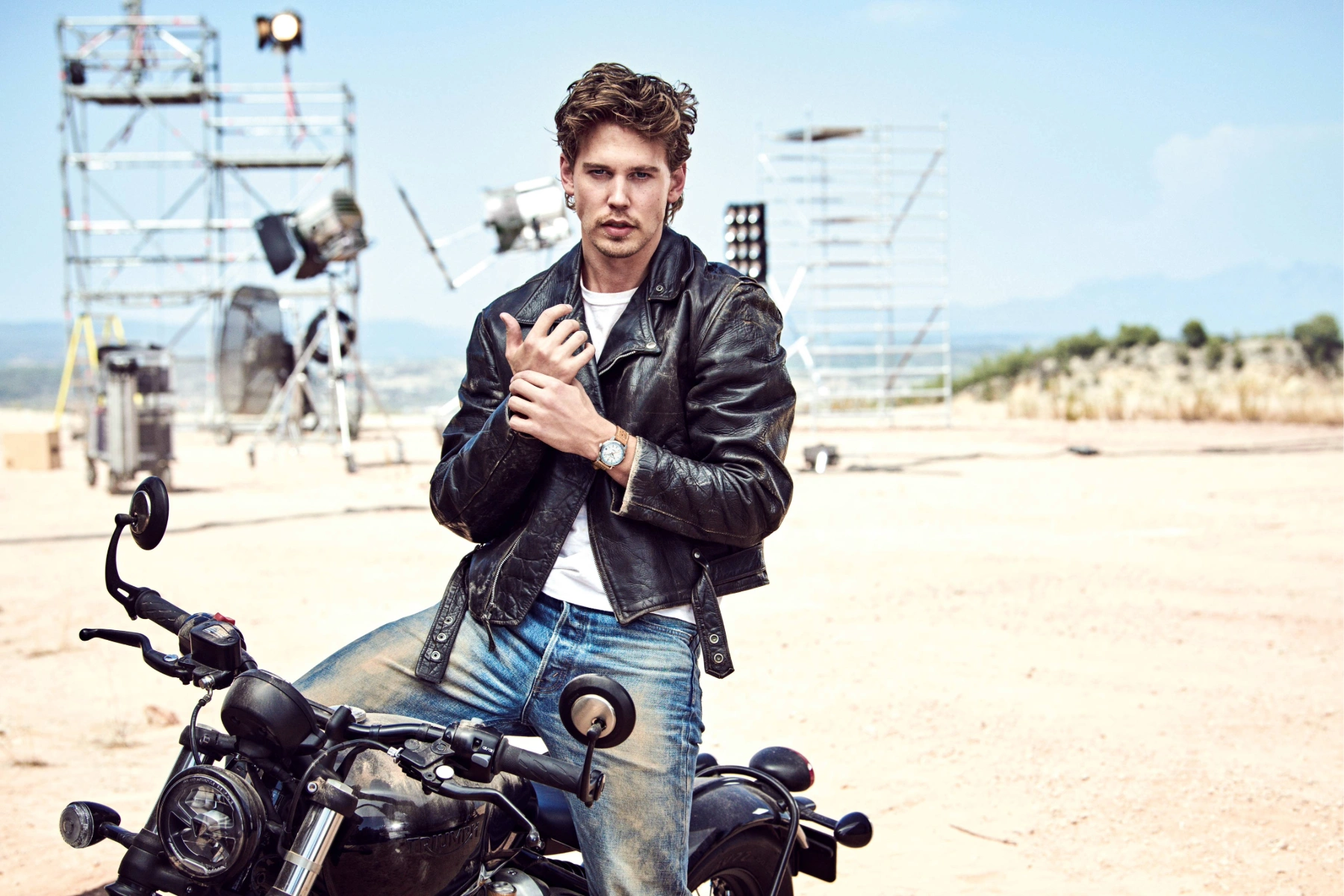 Austin Butler Joins Breitling as Brand Ambassador, Making His Debut in the New Top Time Campaign - Cortina Watch Malaysia