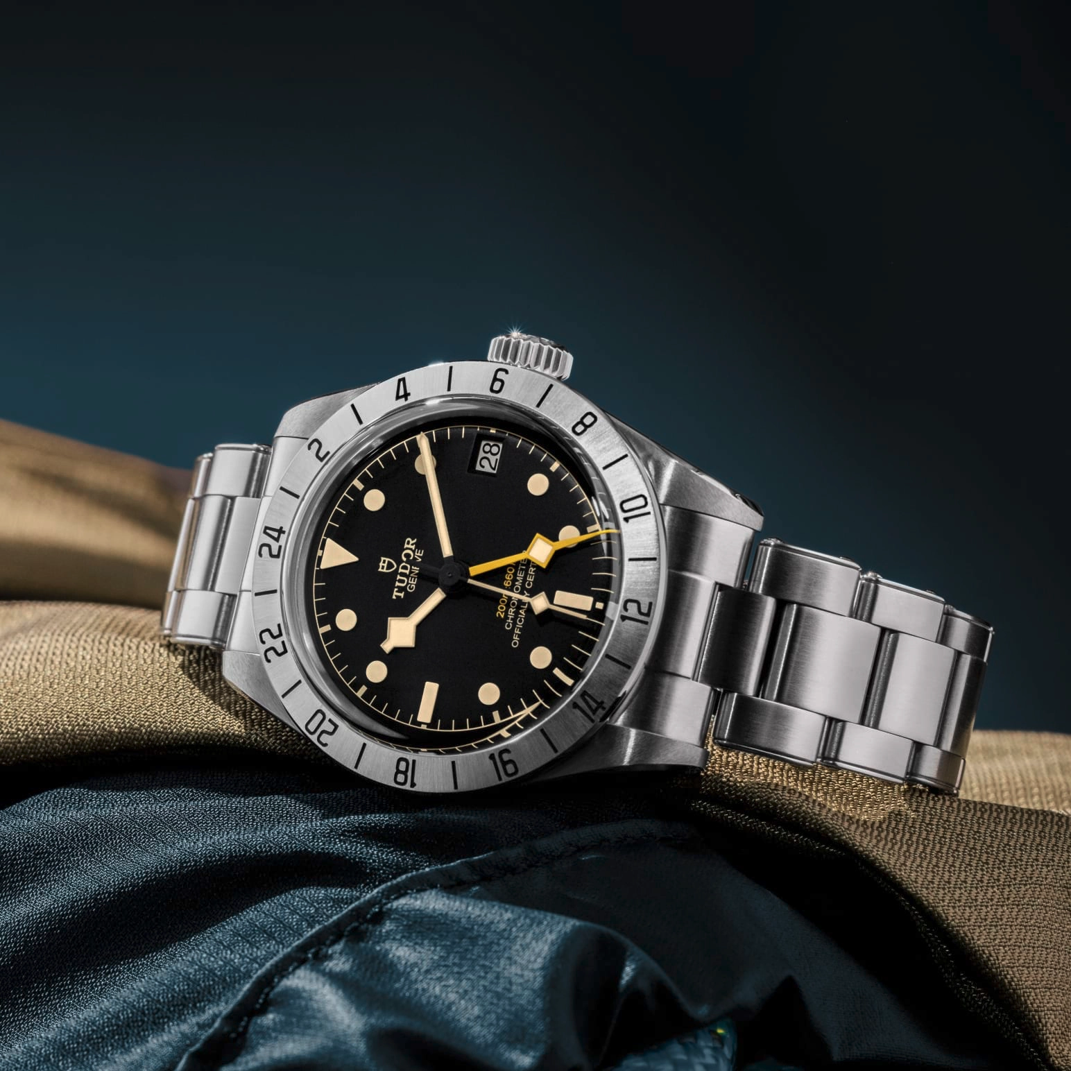 TUDORBlack Bay ProBlack Bay Pro39mm steel case with polished and satin finish - M79470-0001 at Cortina Watch Malaysia