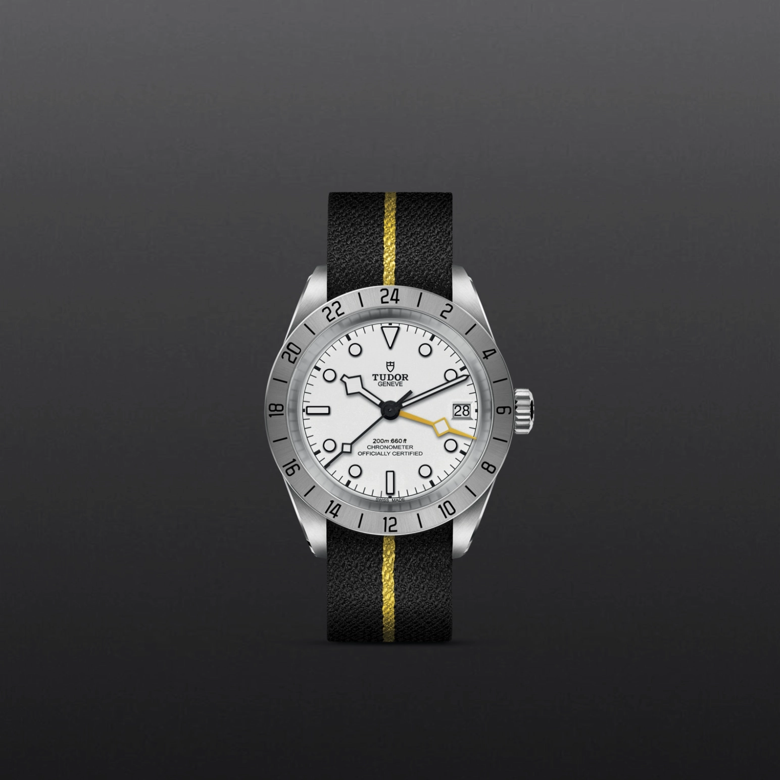 TUDOR碧湾专业型Black Bay Pro磨光及磨砂钢表壳，直径39毫米 - M79470-0005 at Cortina Watch Malaysia