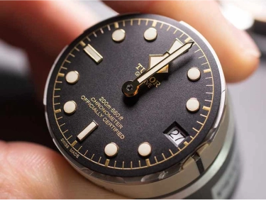 Five-Year International Warranty - Cortina Watch Thailand