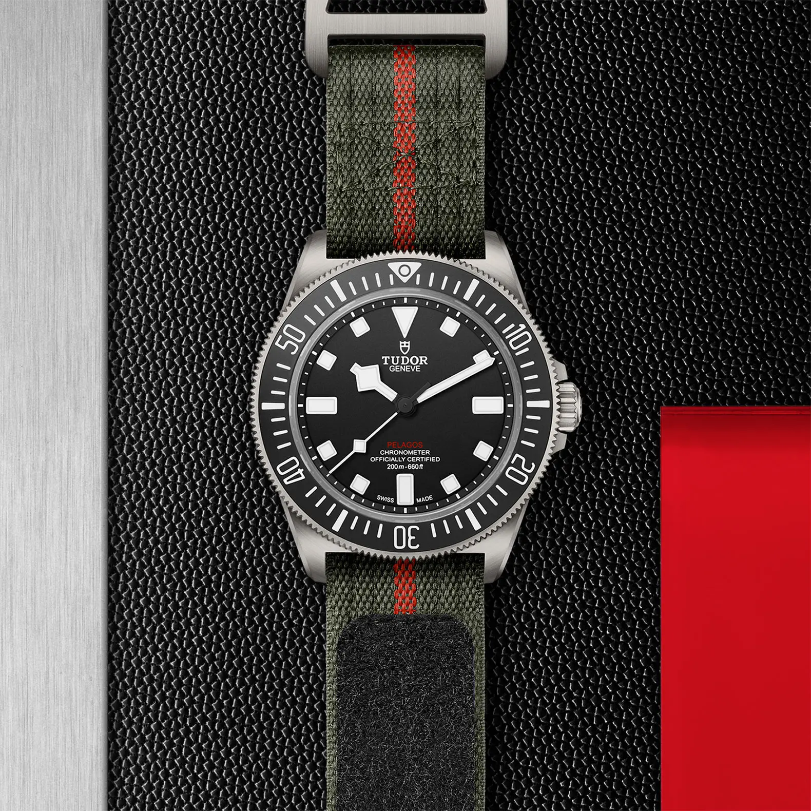 TUDORPelagos FXDPelagos FXDTitanium case, 42mm in diameter, 12.75mm thick, 52mm from lug to lug, satin-brushed finish, fixed strap bars, steel case back - M25717N-0001 at Cortina Watch Thailand