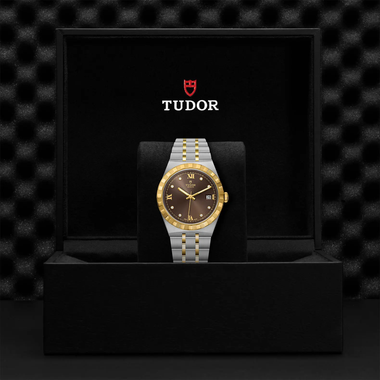 TUDORTUDOR RoyalTUDOR Royal38mm steel case with polished and satin finish - M28503-0008 at Cortina Watch Thailand