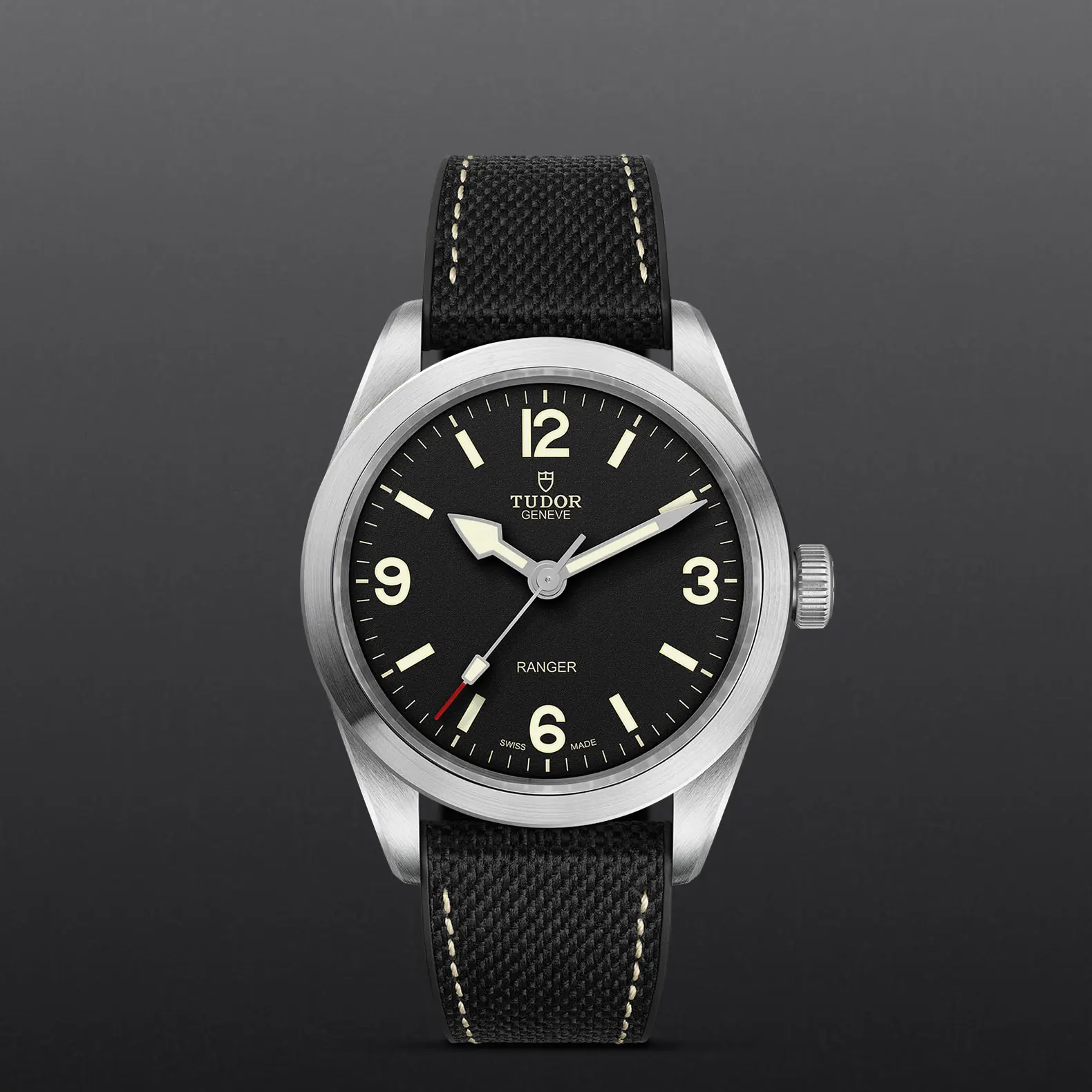 TUDORRangerRanger39mm steel case, satin finish - M79950-0002 at Cortina Watch Thailand