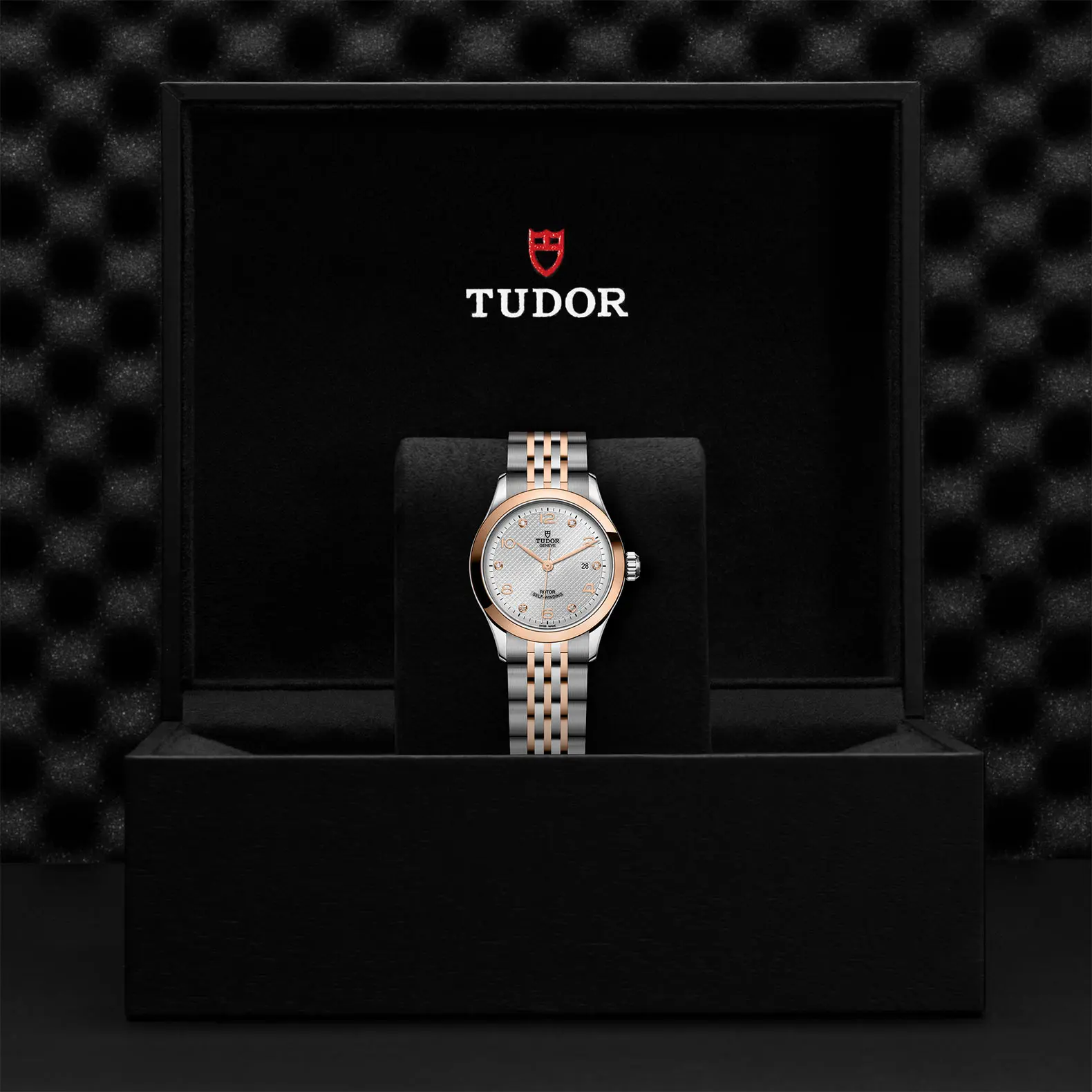 TUDOR1926192628mm steel case with polished finish - M91351-0002 at Cortina Watch Thailand