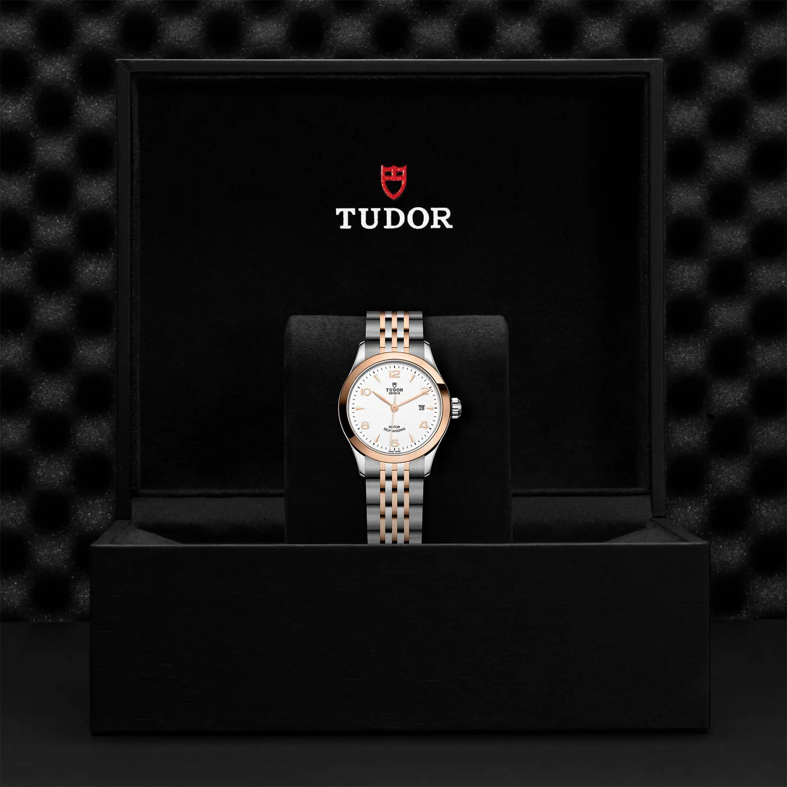 TUDOR1926192628mm steel case with polished finish - M91351-0009 at Cortina Watch Thailand