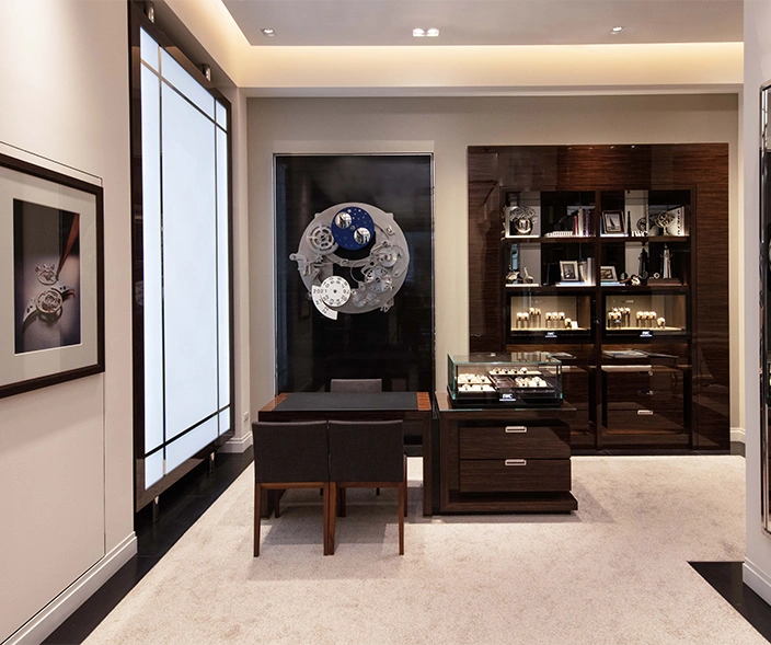 IWC Schaffhausen E Sky Mall - Cortina Watch Thailand