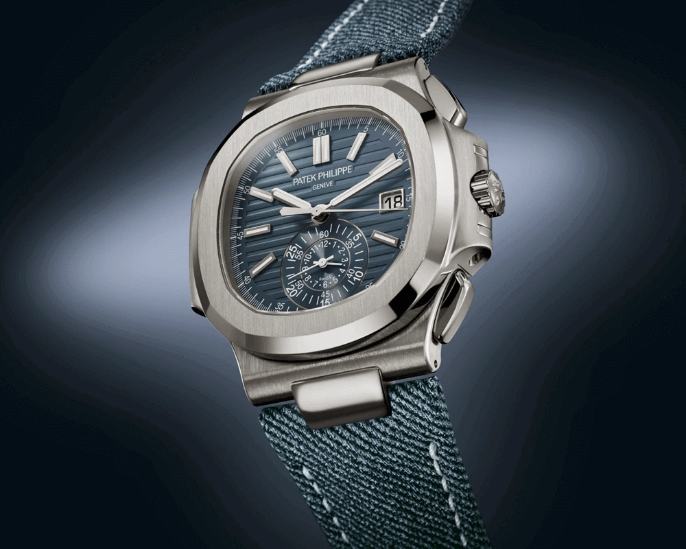 Most recently, the CH 28-520 was housed in the new Ref. 5980/60G-001 Nautilus Chronograph.