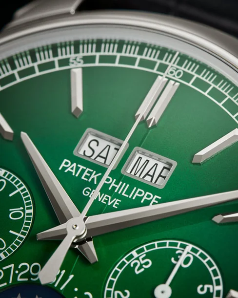 Chronograph, Perpetual Calendar - Cortina Watch Thailand