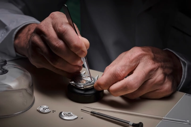 Servicing your Rolex - Cortina Watch Thailand