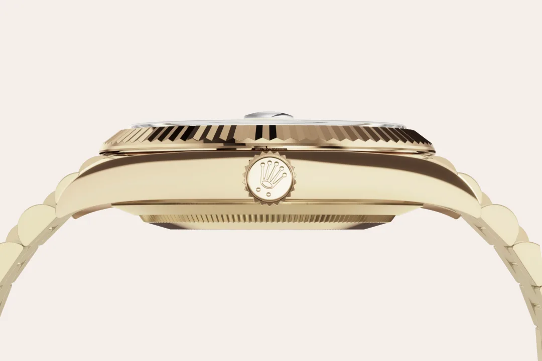 Rolex Day-Date in 18 ct yellow gold, M228238-0042 - Cortina Watch Thailand