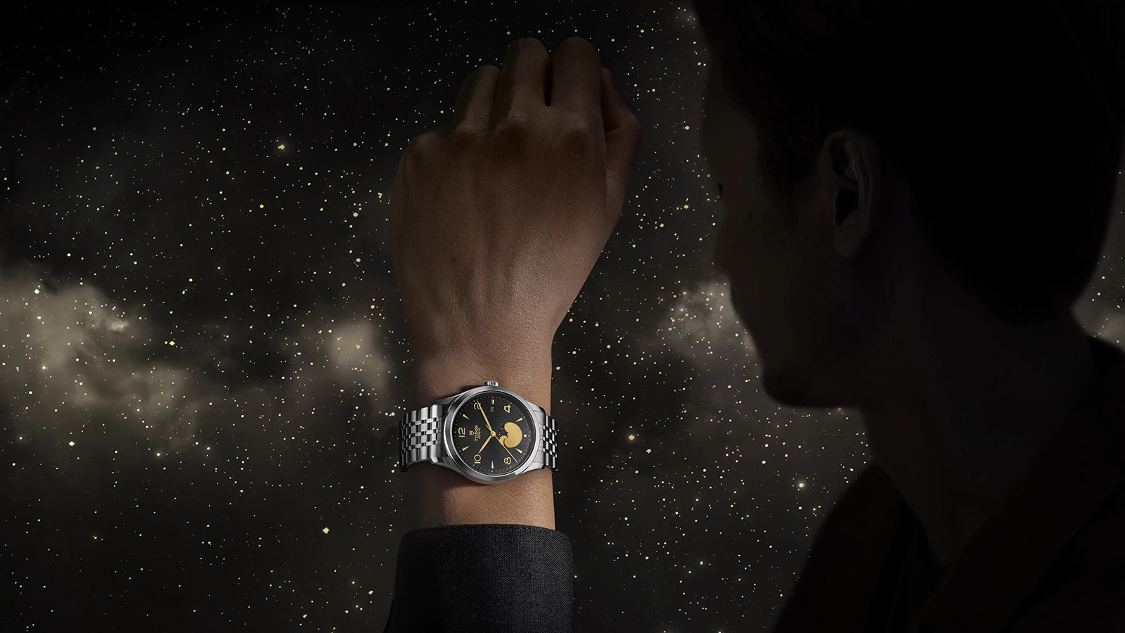 TUDORTUDOR 1926 Luna192639mm steel case with polished finish - M91560-0003 at Cortina Watch Thailand