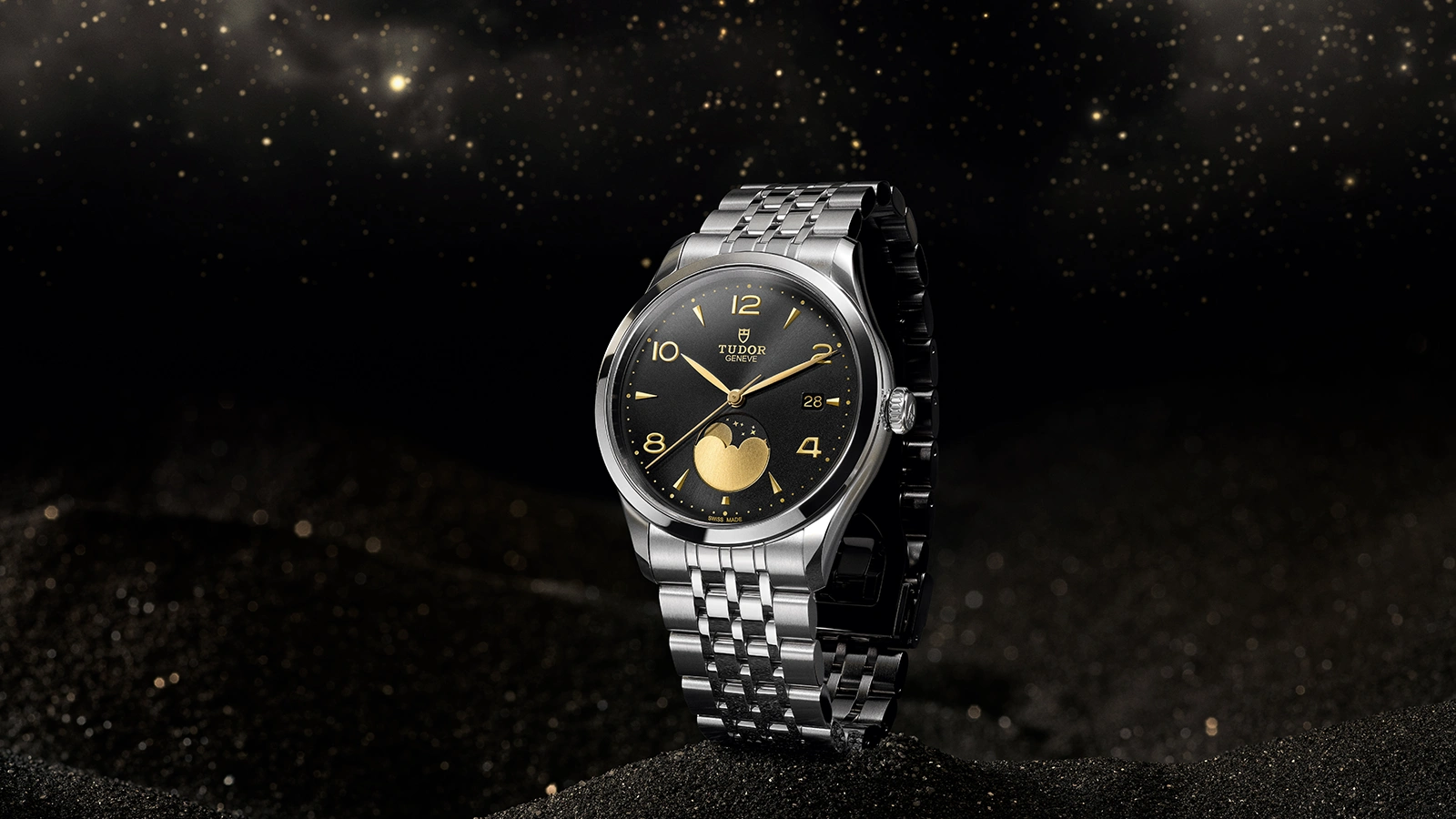 TUDORTUDOR 1926 Luna192639mm steel case with polished finish - M91560-0003 at Cortina Watch Thailand