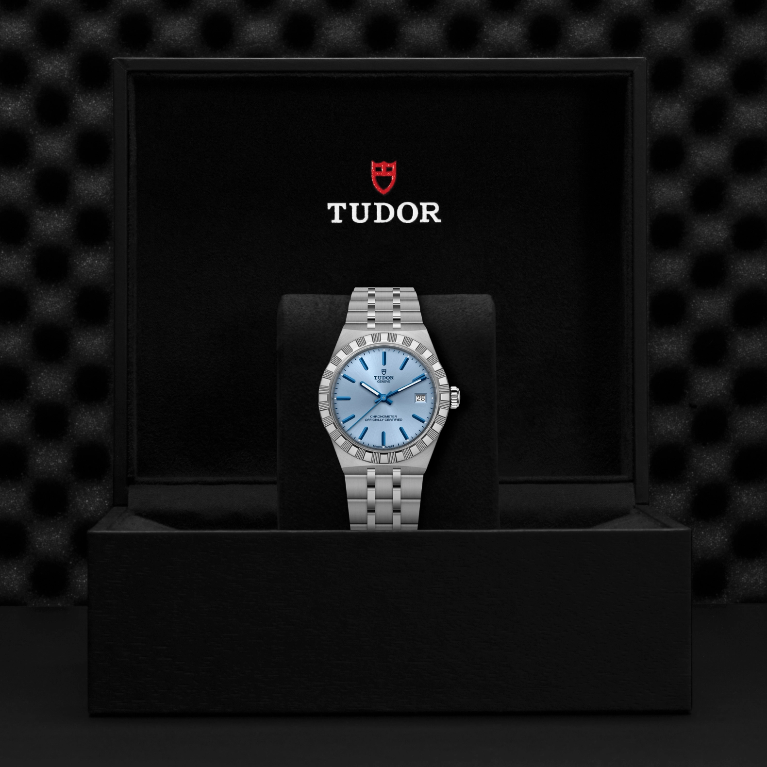 TUDORTUDOR RoyalTUDOR Royal36mm stainless steel case with polished and satin finish - M2836C1A0-0106 at Cortina Watch Thailand