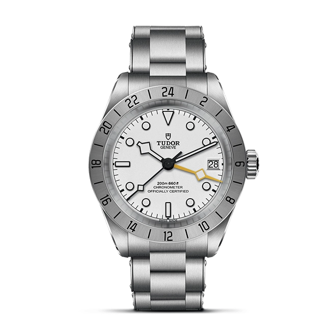 TUDORBlack Bay ProBlack Bay Pro39mm steel case with polished and satin finish - M79470-0004 at Cortina Watch Thailand