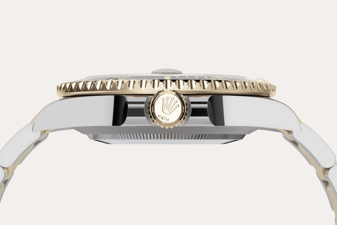 Rolex Submariner in Yellow Rolesor - combination of Oystersteel and yellow gold, M126613LN-0002 - Cortina Watch Thailand