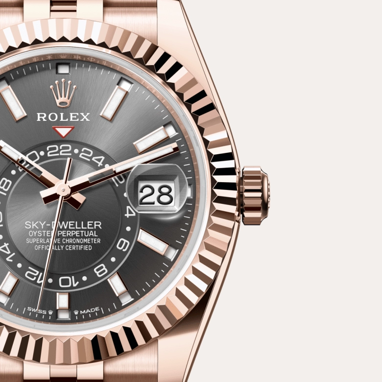Rolex Sky-Dweller in 18 ct Everose gold, M336935-0008 - Cortina Watch Thailand