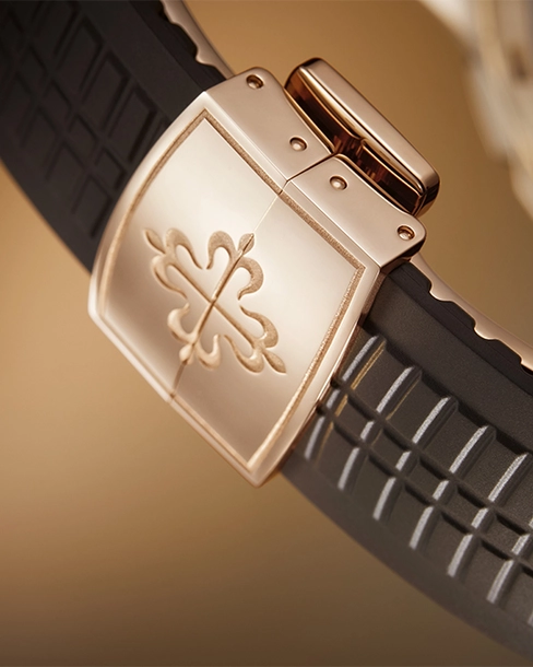 AQUANAUT CHRONOGRAPH - Cortina Watch Taiwan