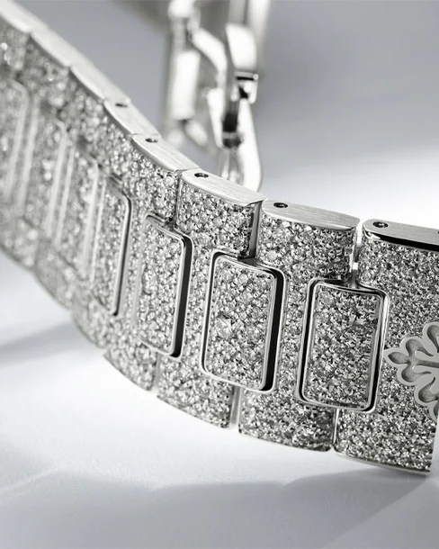 Nautilus Haute Joaillerie - Cortina Watch Taiwan