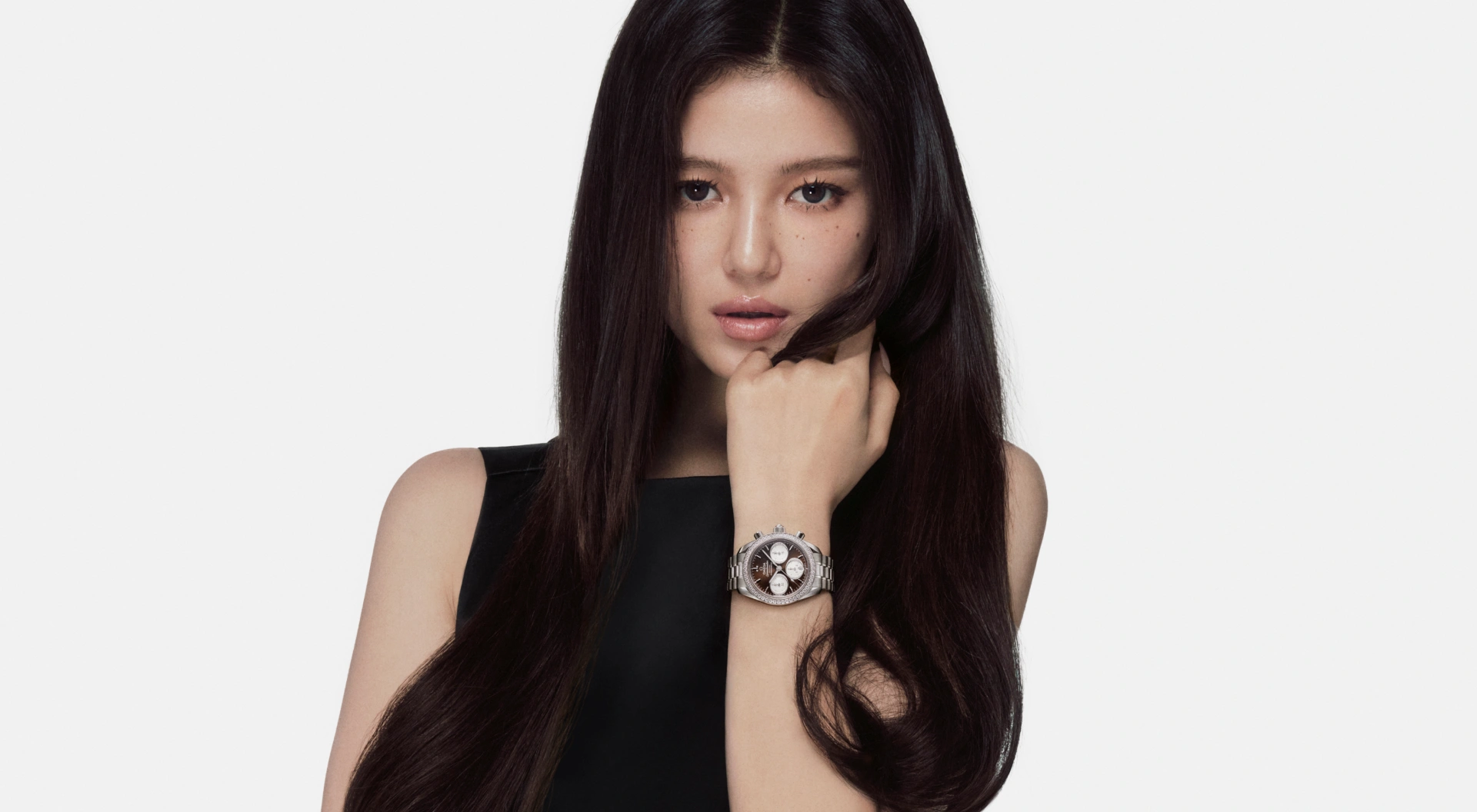 Danielle From NewJeans Joins the OMEGA Family - Cortina Watch Taiwan