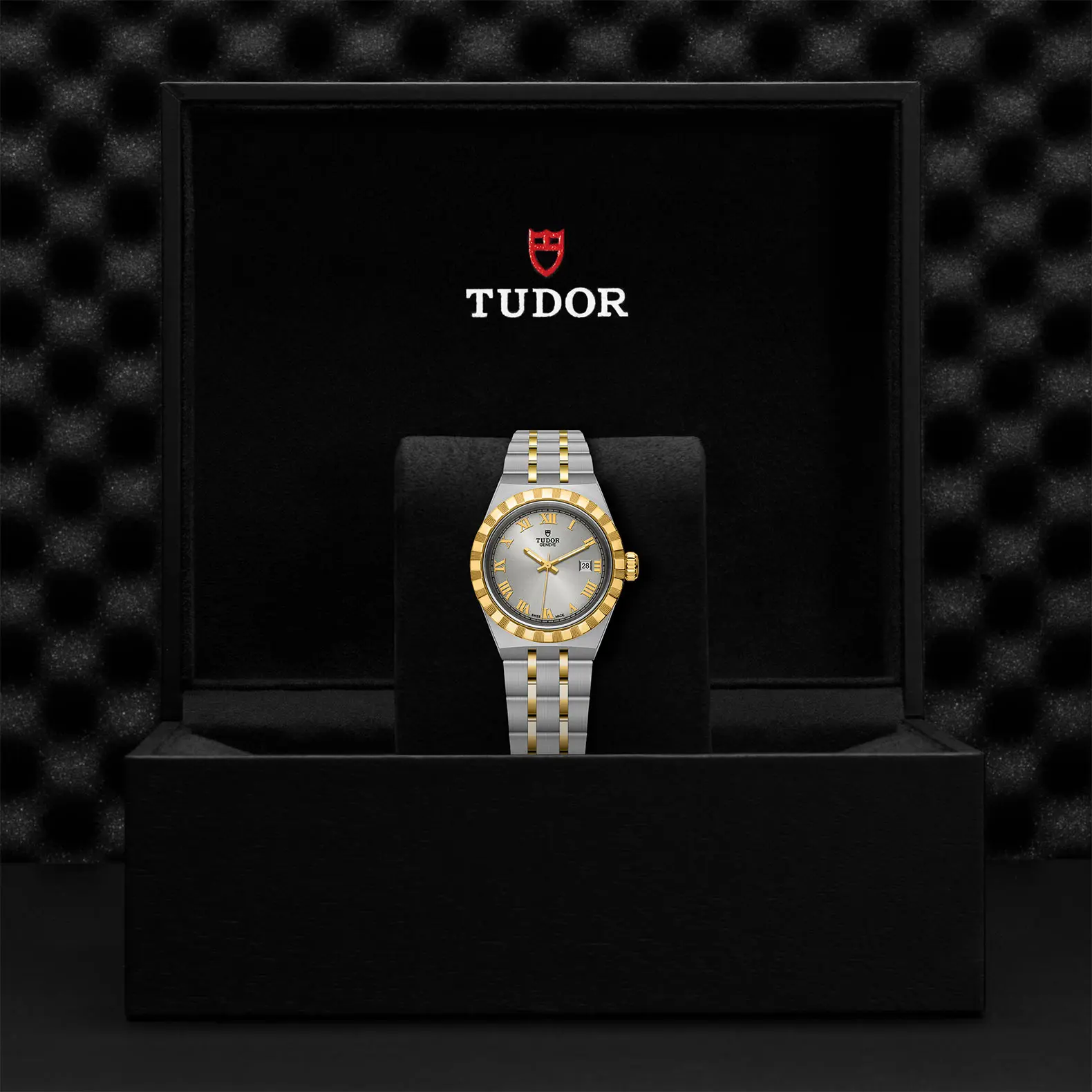 TUDORTUDOR RoyalTUDOR Royal28mm steel case with polished and satin finish - M28303-0001 at Cortina Watch Singapore