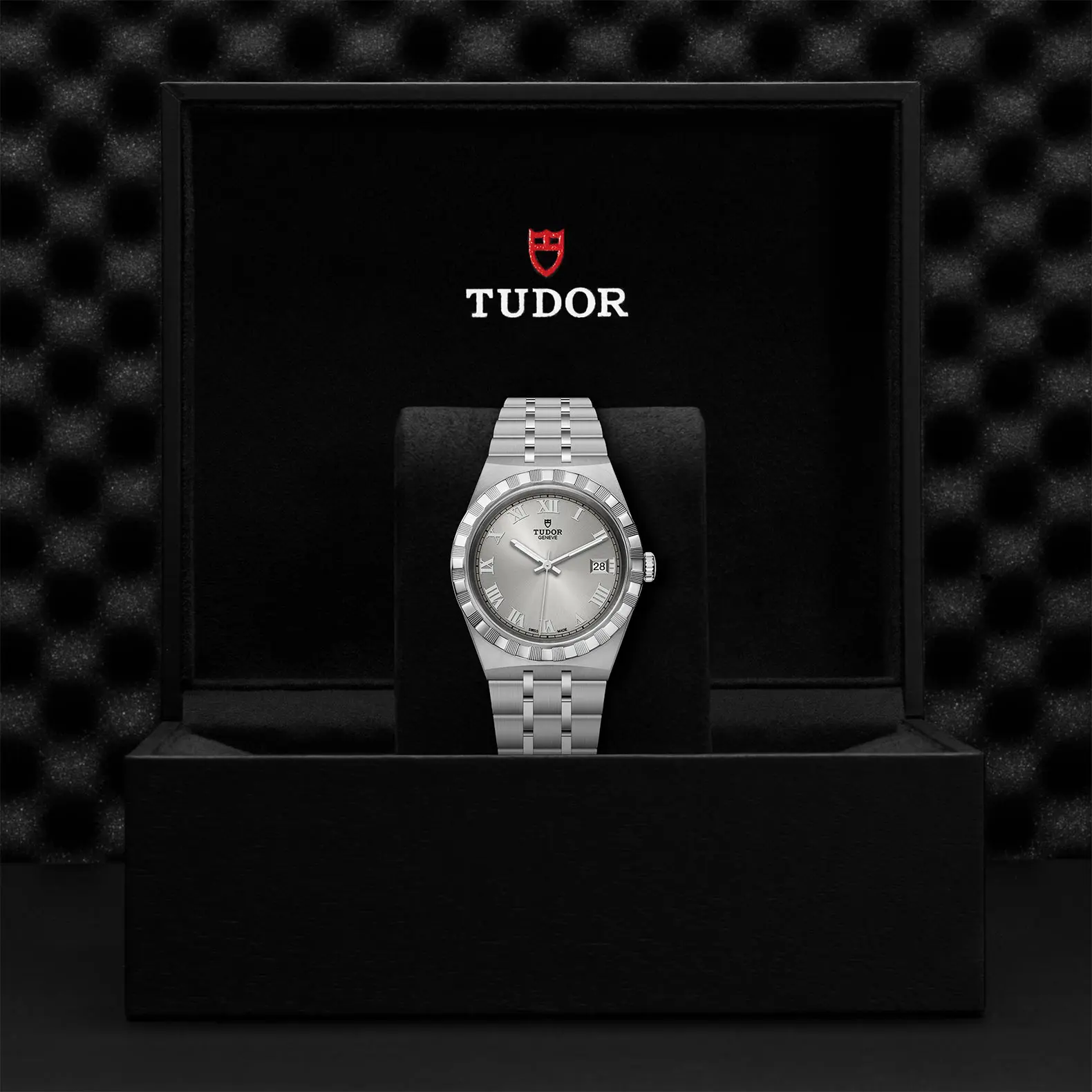 TUDORTUDOR RoyalTUDOR Royal38mm steel case with polished and satin finish - M28500-0001 at Cortina Watch Singapore