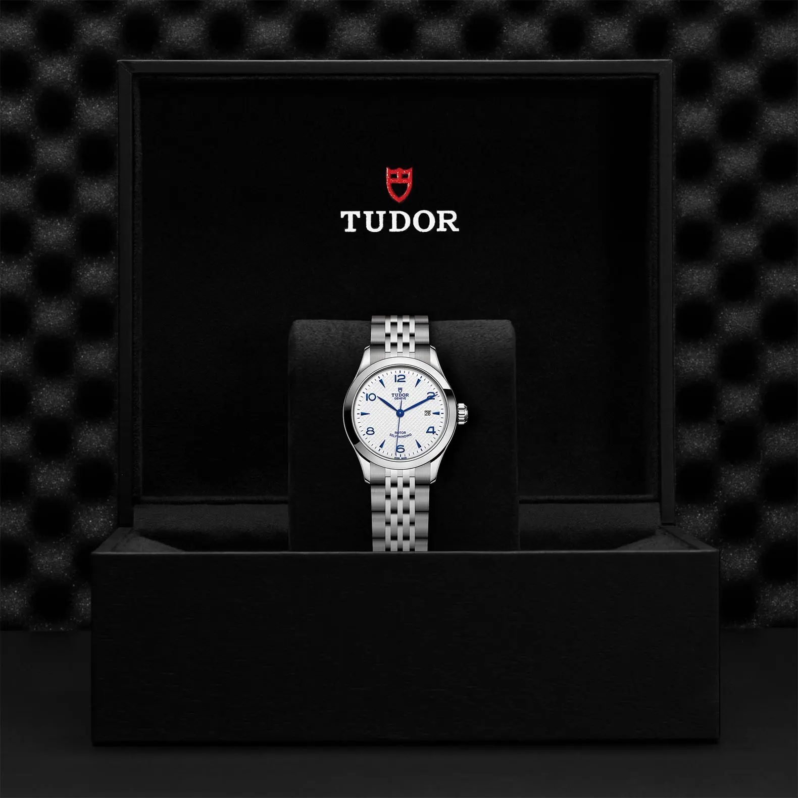 TUDOR1926系列1926系列磨光钢表壳，直径28毫米 - M91350-0005 at Cortina Watch Singapore