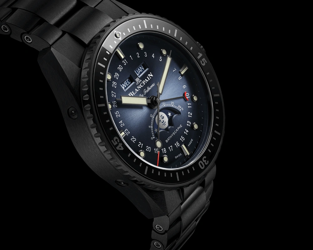 The Moon Phase at the Heart of Time
