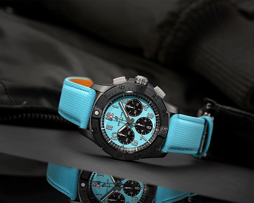 百年灵(Breitling)复仇者系列强势扩容，全新尺寸、材质表款及夜间任务版腕表震撼登场 - Cortina Watch Singapore