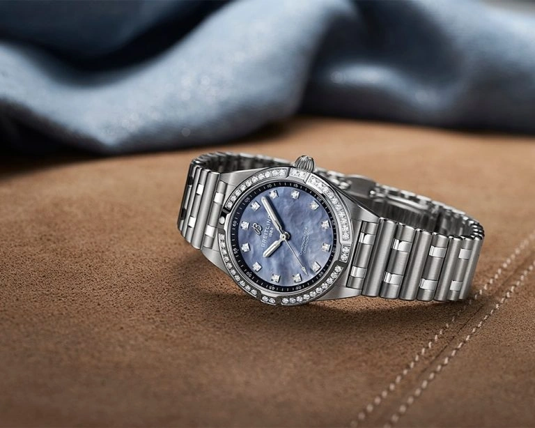 At 28 mm, Breitling’s Latest Chronomat is its Smallest to Date - Cortina Watch Singapore