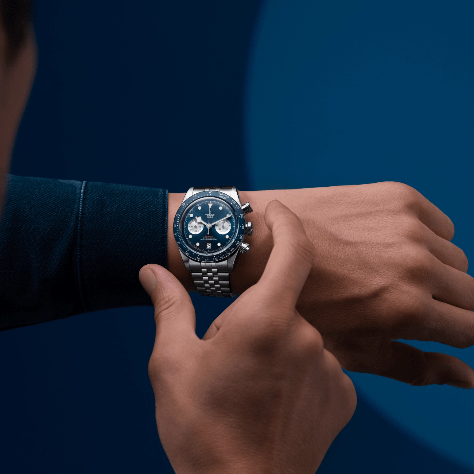 TUDOR碧湾计时型Black Bay Chrono磨光及磨砂不锈钢表壳，直径41毫米 - M79360B-0002 at Cortina Watch Singapore