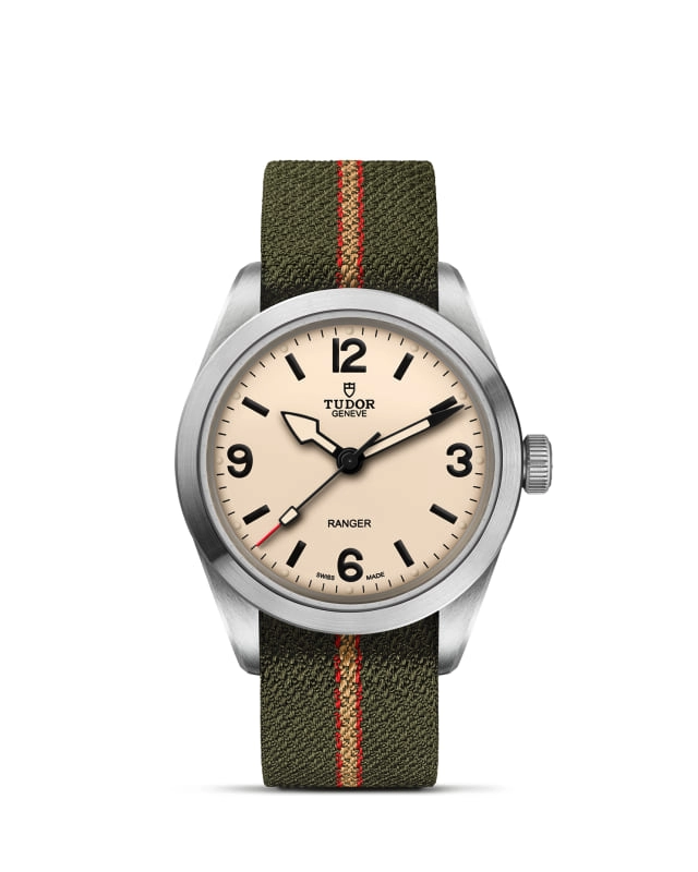 TUDOR帝舵游侠型Ranger磨砂钢表壳，直径39毫米 - M79950-0011 at Cortina Watch Singapore